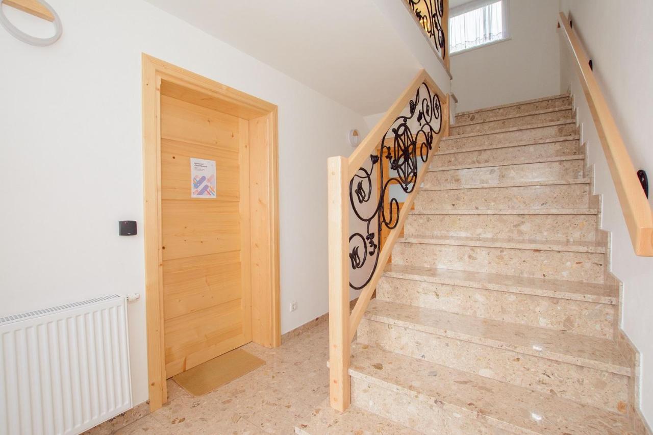Apartamenty Toporowe Domki Витув Экстерьер фото