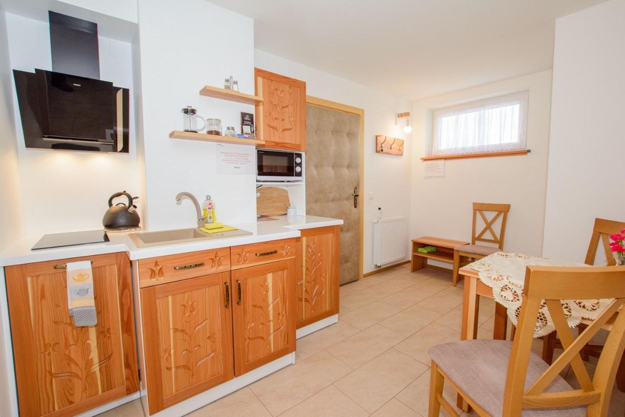 Apartamenty Toporowe Domki Витув Экстерьер фото